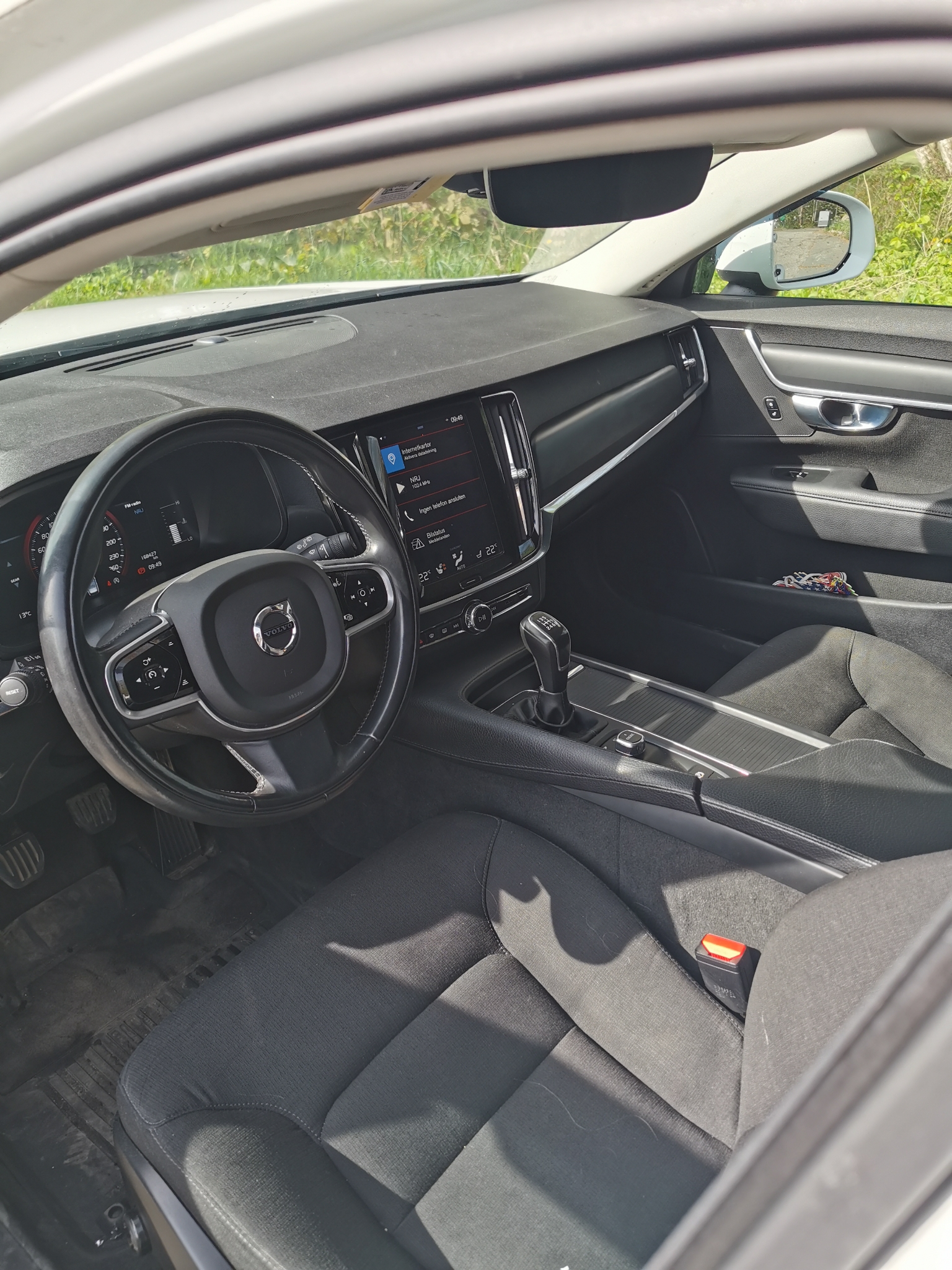 Volvo V90 Cross Country 2017, photo 3/36