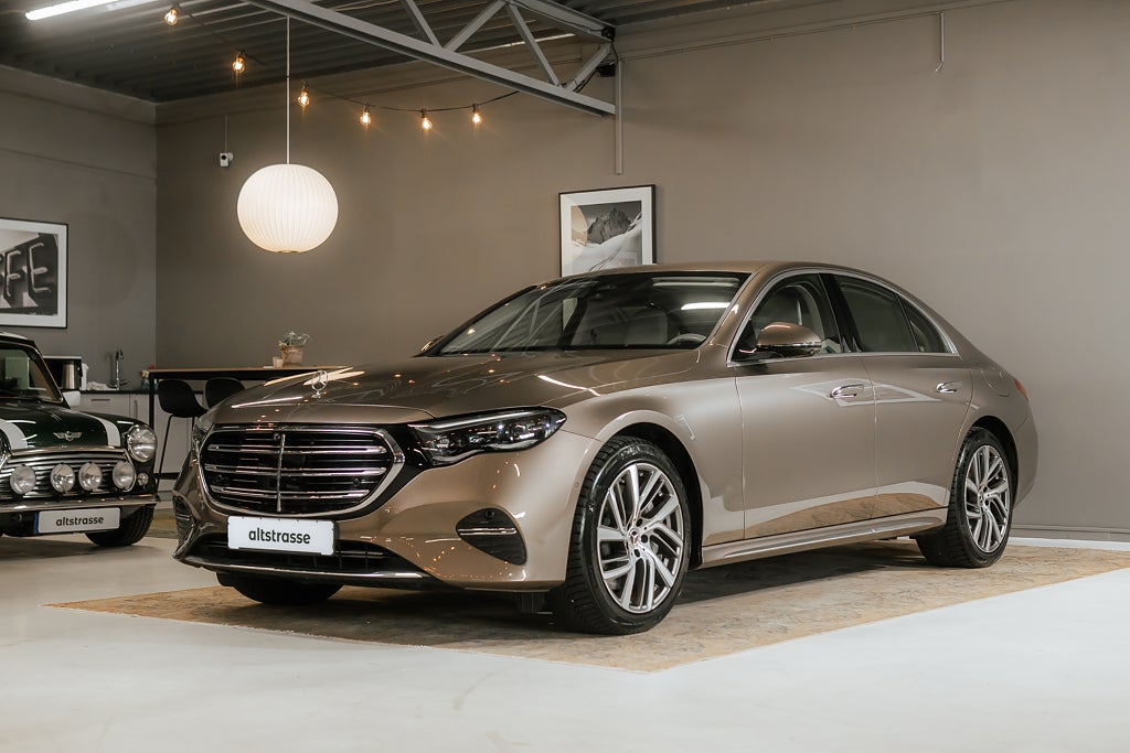 Mercedes-Benz E 300 de Exclusive Line Premium Burmester