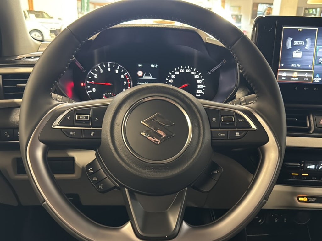 Suzuki Swift Hybrid 83HK Automat Select – bild 16