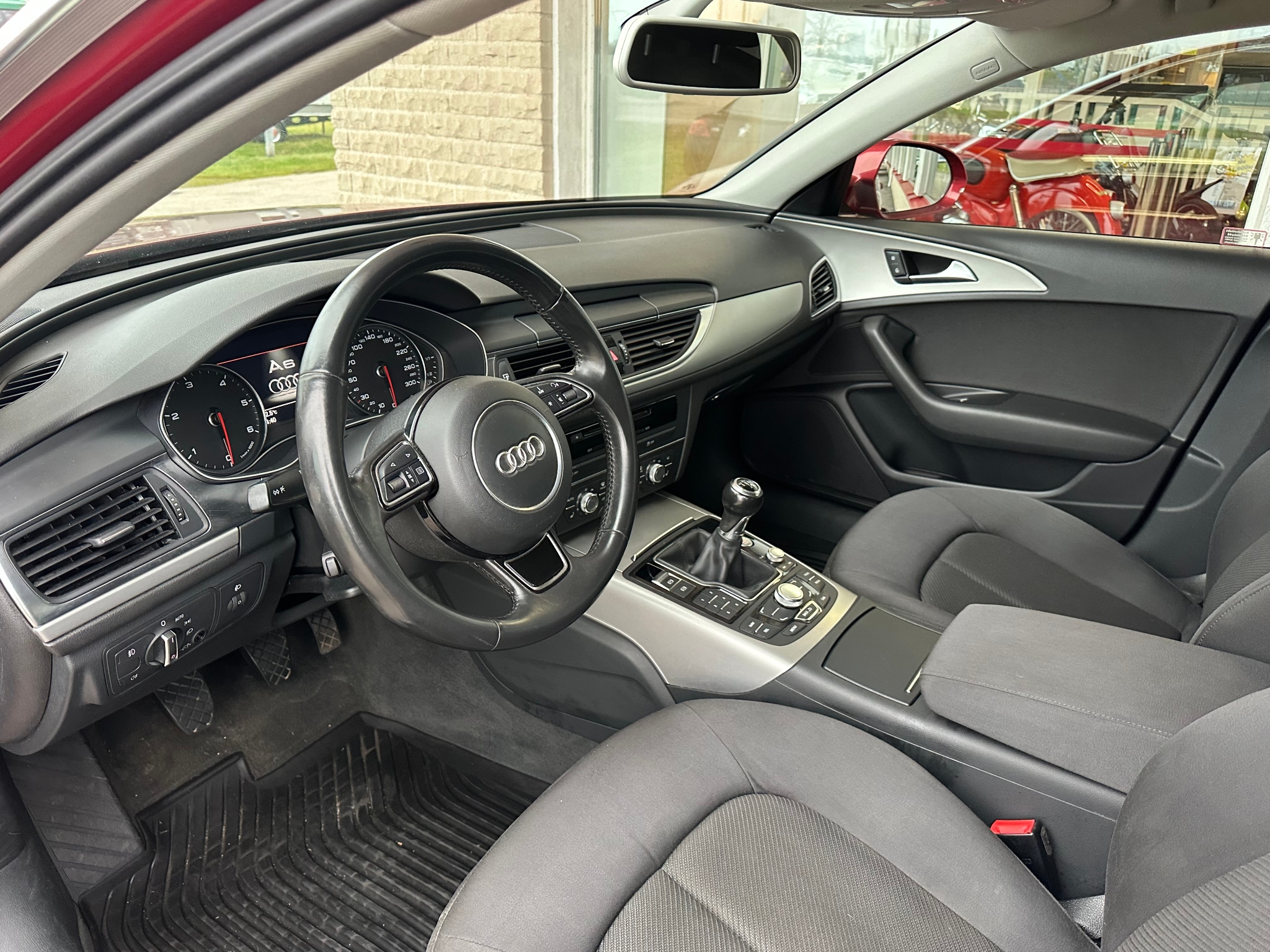 Audi A6 2013, bild 4/43