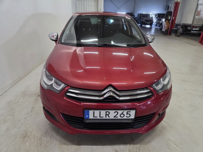 Citroen C4 1,6 BlueHdi 120 Hk 5d 2016, bild 2/39