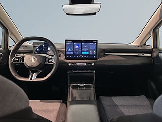 MG 4 EV Urban 53.9 kWh Kamera Värmepump Rattvärme CarPlay 0% Ränta – bild 8