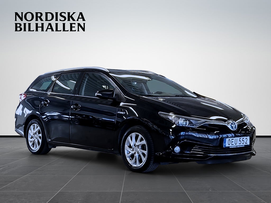 Toyota Auris **RESERVERAD**