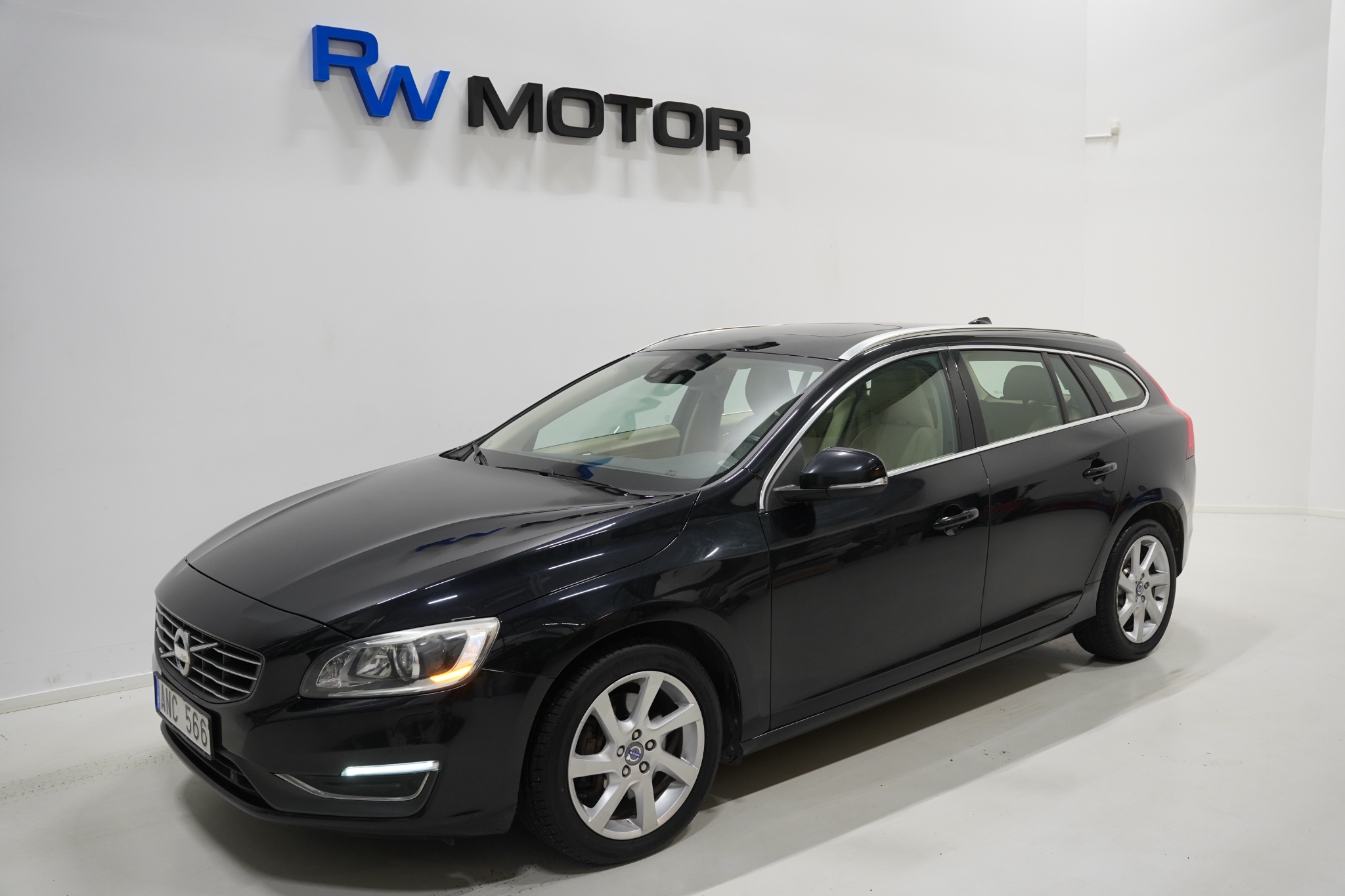 Volvo V60 D3 Momentum 136hk 2013, bild 5/10