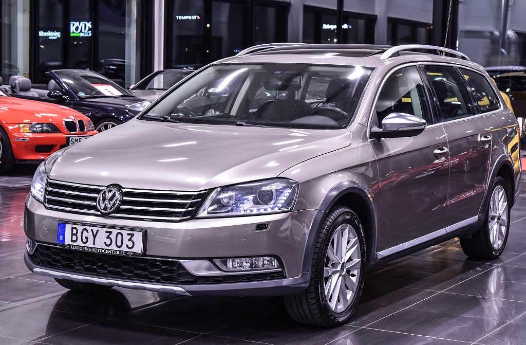Volkswagen Passat Alltrack 2.0 TDI DPF 4Motion Euro 5|Panorama|Nybesiktad|2Ägare