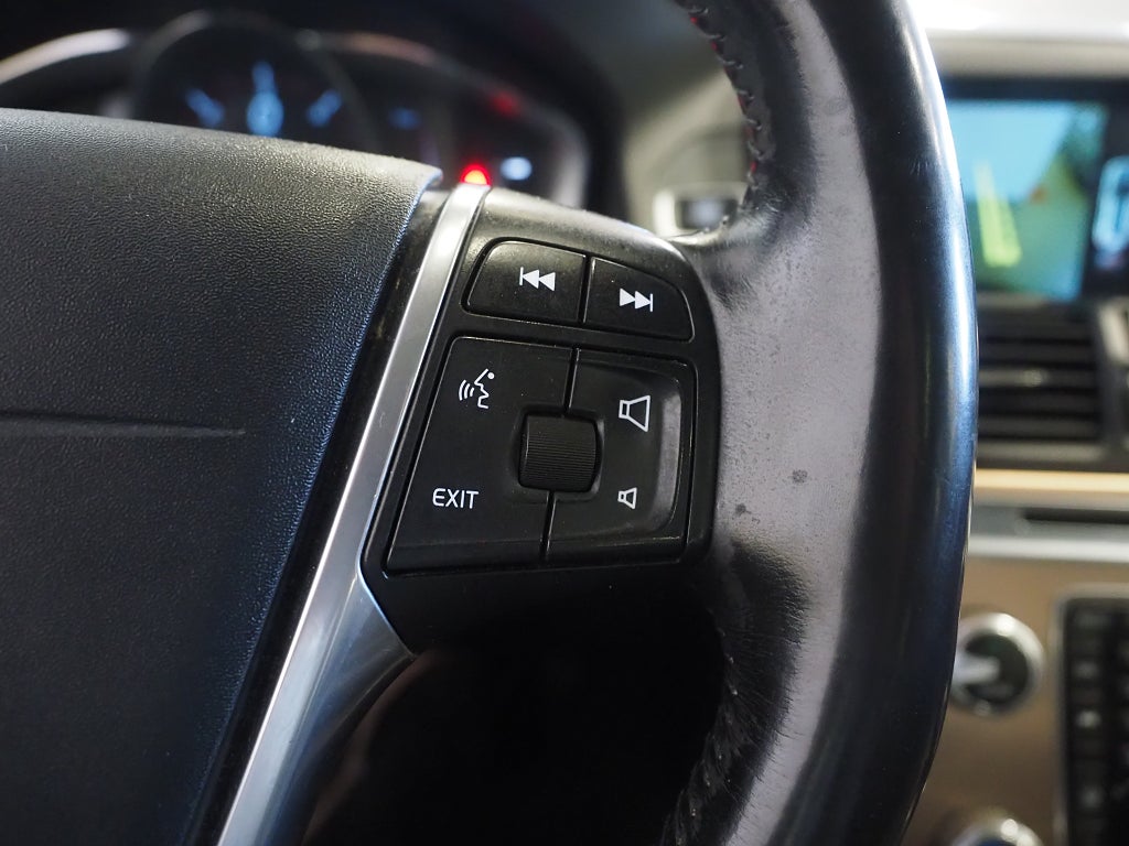 Volvo XC60 D4 Geartronic Summum Business Edt Pro Pano B-Kam Drag 2016