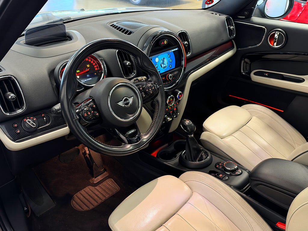 MINI Countryman 2018 - miniatyr 9