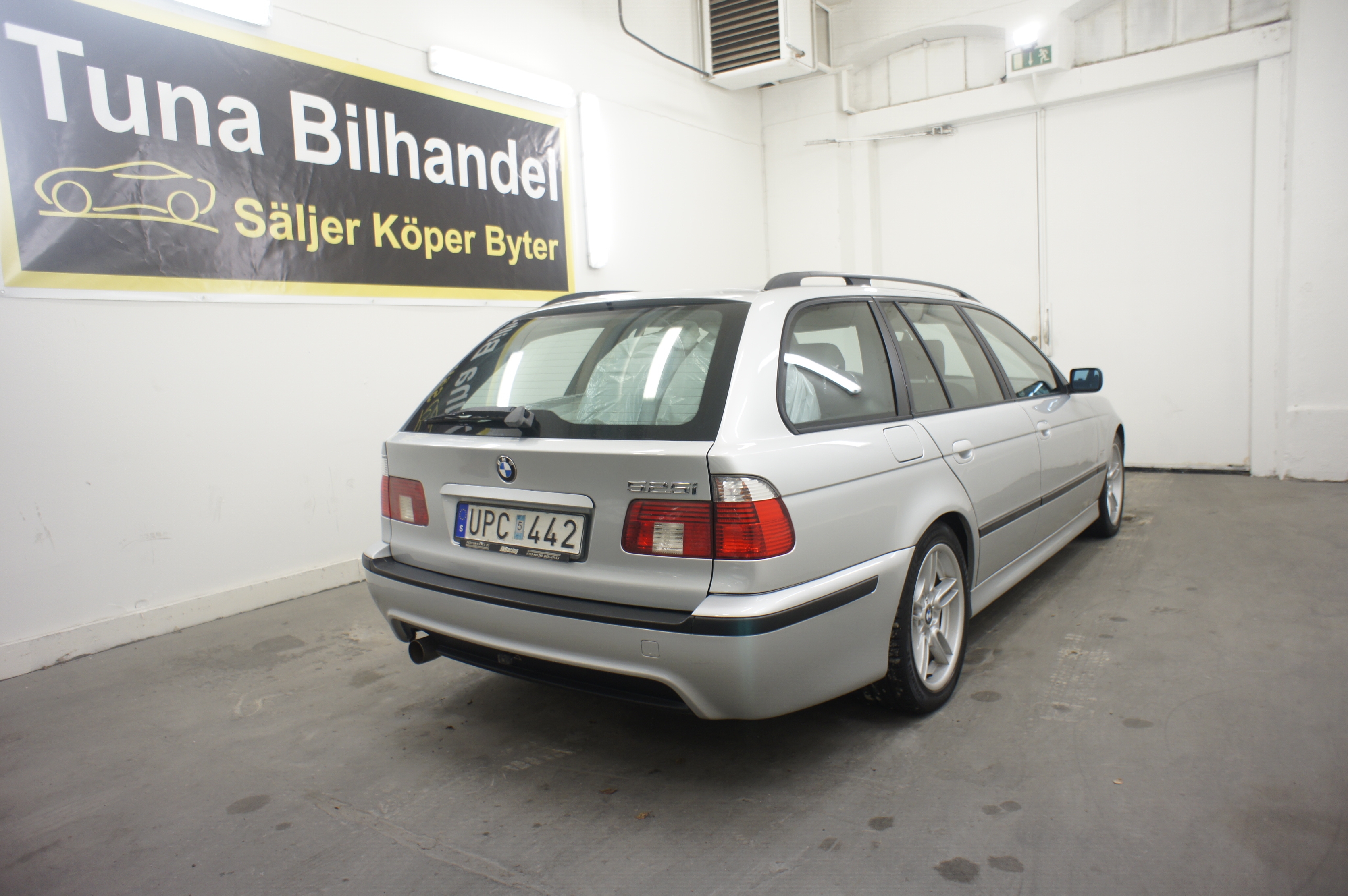 BMW 525 2004, bild 6/41