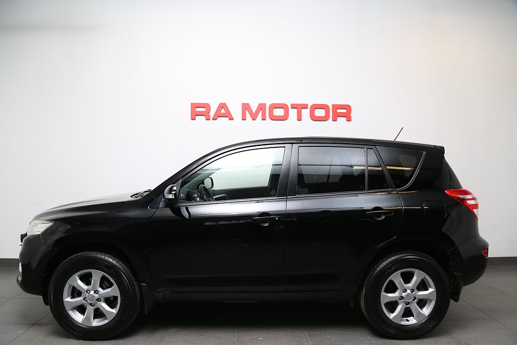 Toyota RAV4 2,0 VVT-i 158hk Business 4x4 Nybesikt Extraljus Drag 2012