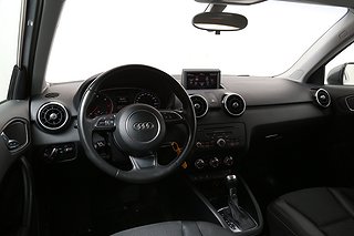 Halvkombi Audi A1 11 av 21