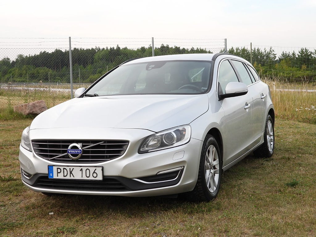 Volvo V60 D4 Geartronic Momentum 