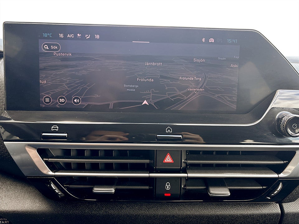 Bild på Citroën C4-X Shine 1.2 PT 130hk Aut B-KAMERA NAVI