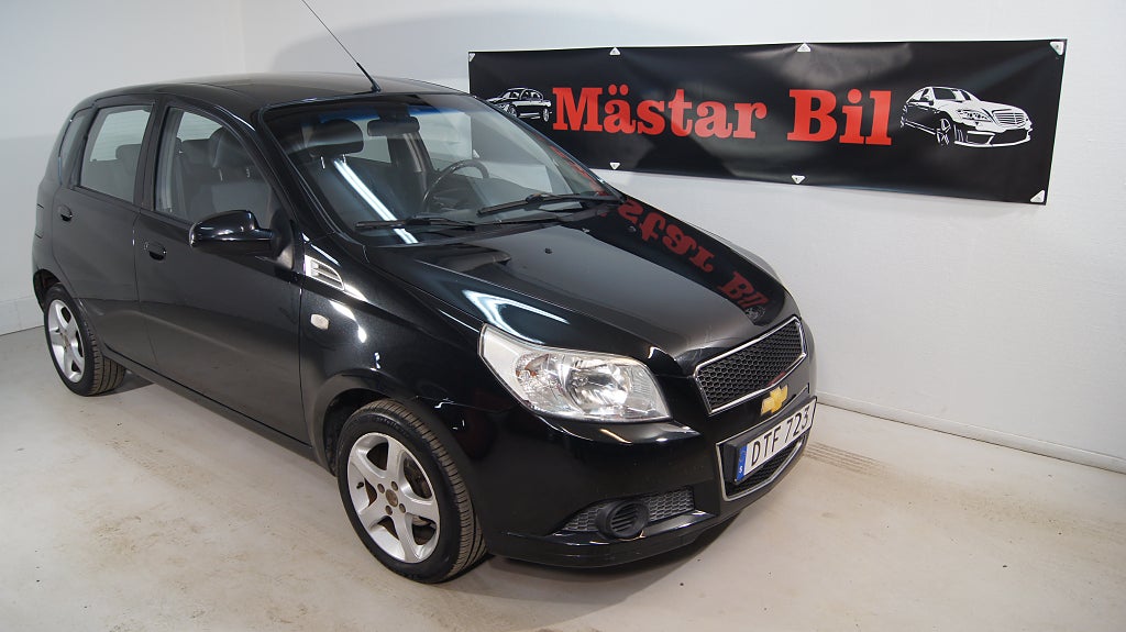 Chevrolet Aveo 5-dörrar 1.2 Vinterhjul Dubb