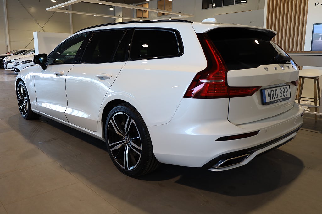 Volvo V60 Recharge T8 AWD Geartronic R-Design Kamera Leasbar 2021