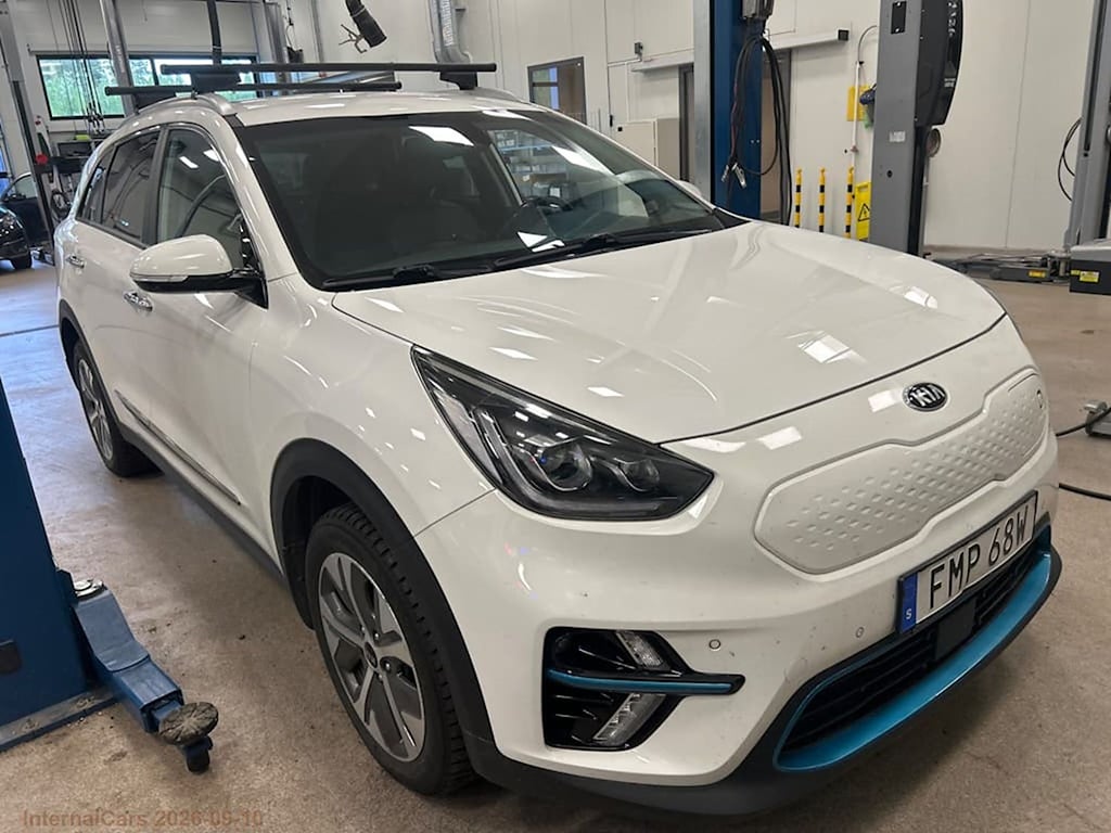Kia Niro e- 64 kWh Advance | Värmepump | Skinn | Navi