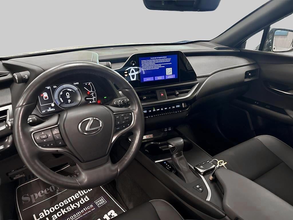 Lexus UX 2024 - miniatyr 7