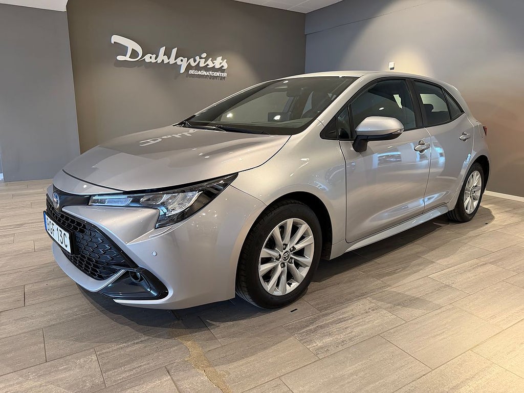 Toyota Corolla Hybrid 140hk | V-hjul Active Plus Backkamera