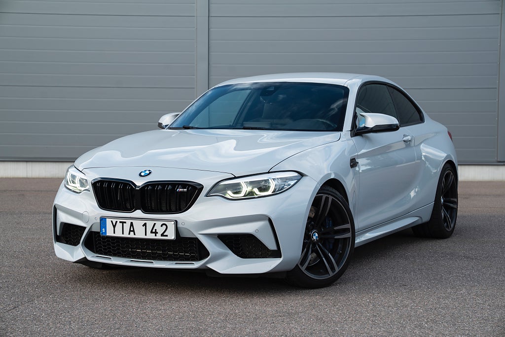 BMW M2 Competition DCT/Skalstolar/H&K/SV-Såld