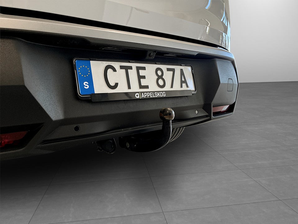 Bild på Peugeot 5008 GT Hybrid 145hk Aut 7-SITS B-KAMERA DRAG