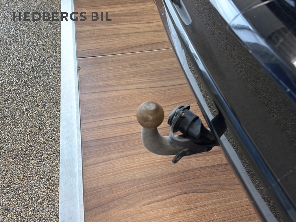 Ford Kuga ST-Line Phev 224HK thumbnail