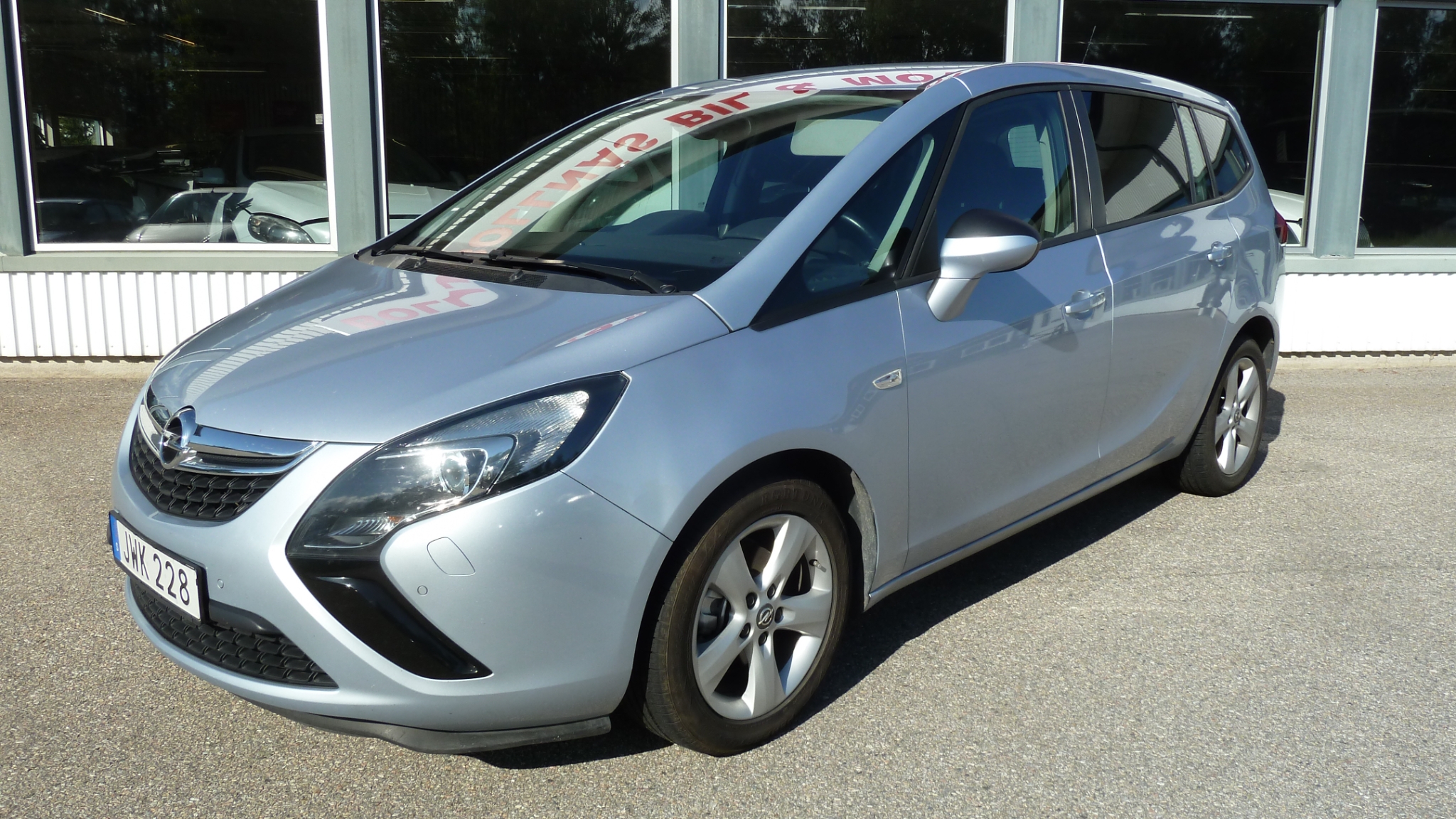 Opel Zafira Tourer 2016, kuva 2/38