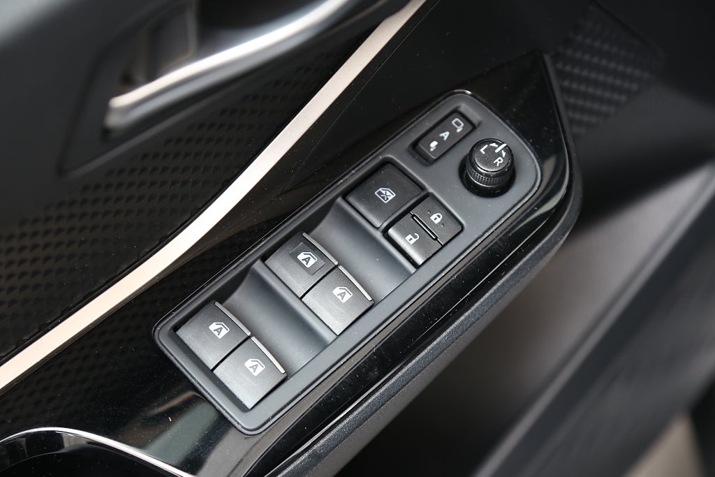 Toyota C-HR 1,8 Hybrid X-Edition Aut Skinn JBL Motorvärmare 2018