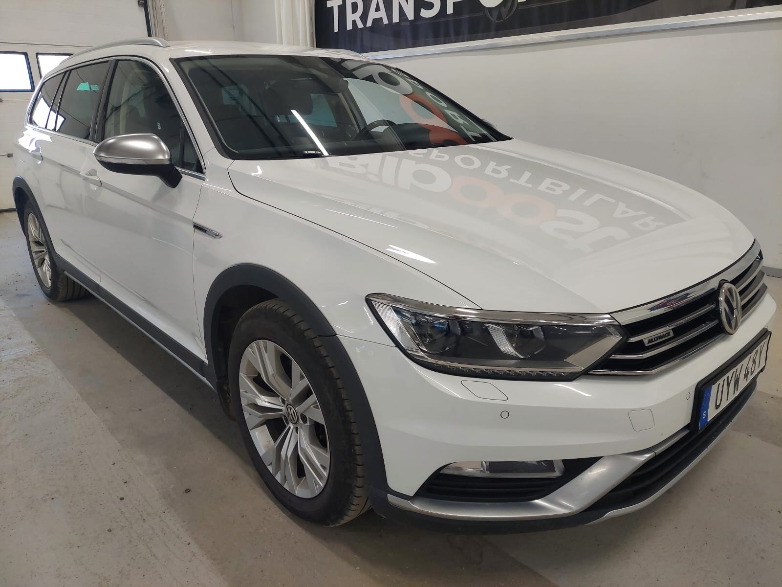 Volkswagen Passat 2019, bild 3/10