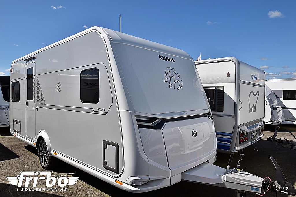 Knaus 500 FU AZUR, Dubbelbädd