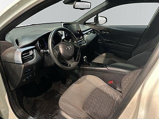 Toyota C-HR Hybrid CVT X-Edition Mvärm Kamera Psens SoV