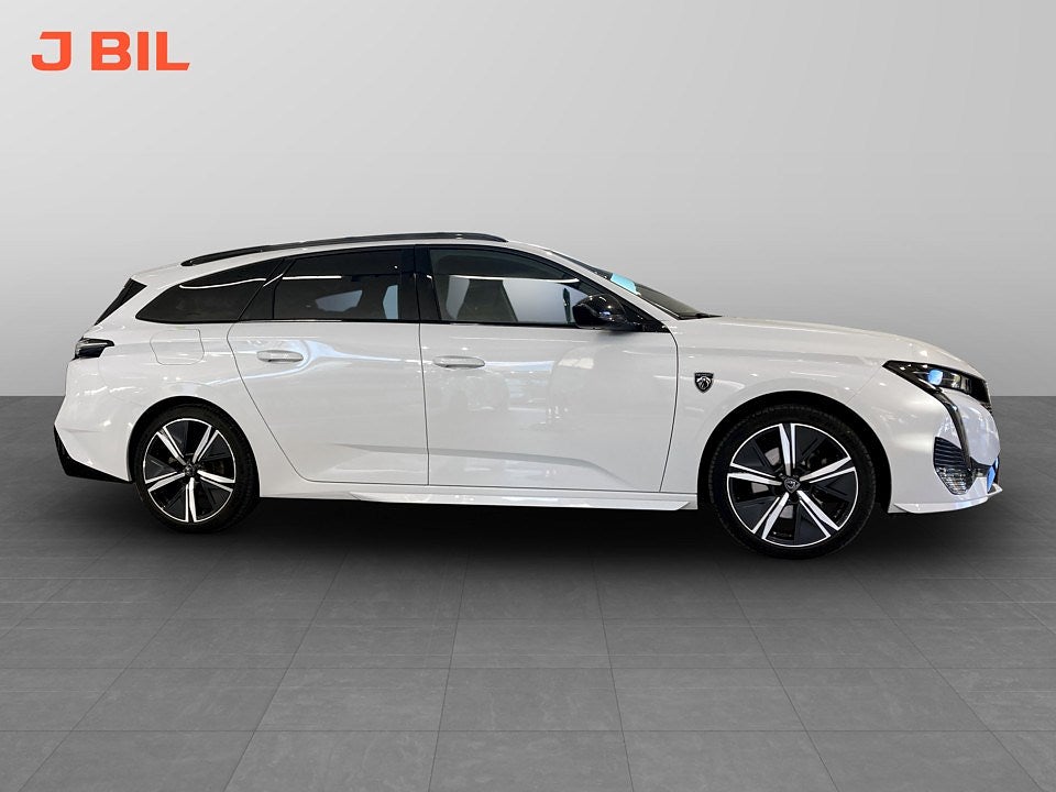 Bild på Peugeot 308 SW GT 1.2 PT 130hk Aut - 360-KAMERA, ELSTOL