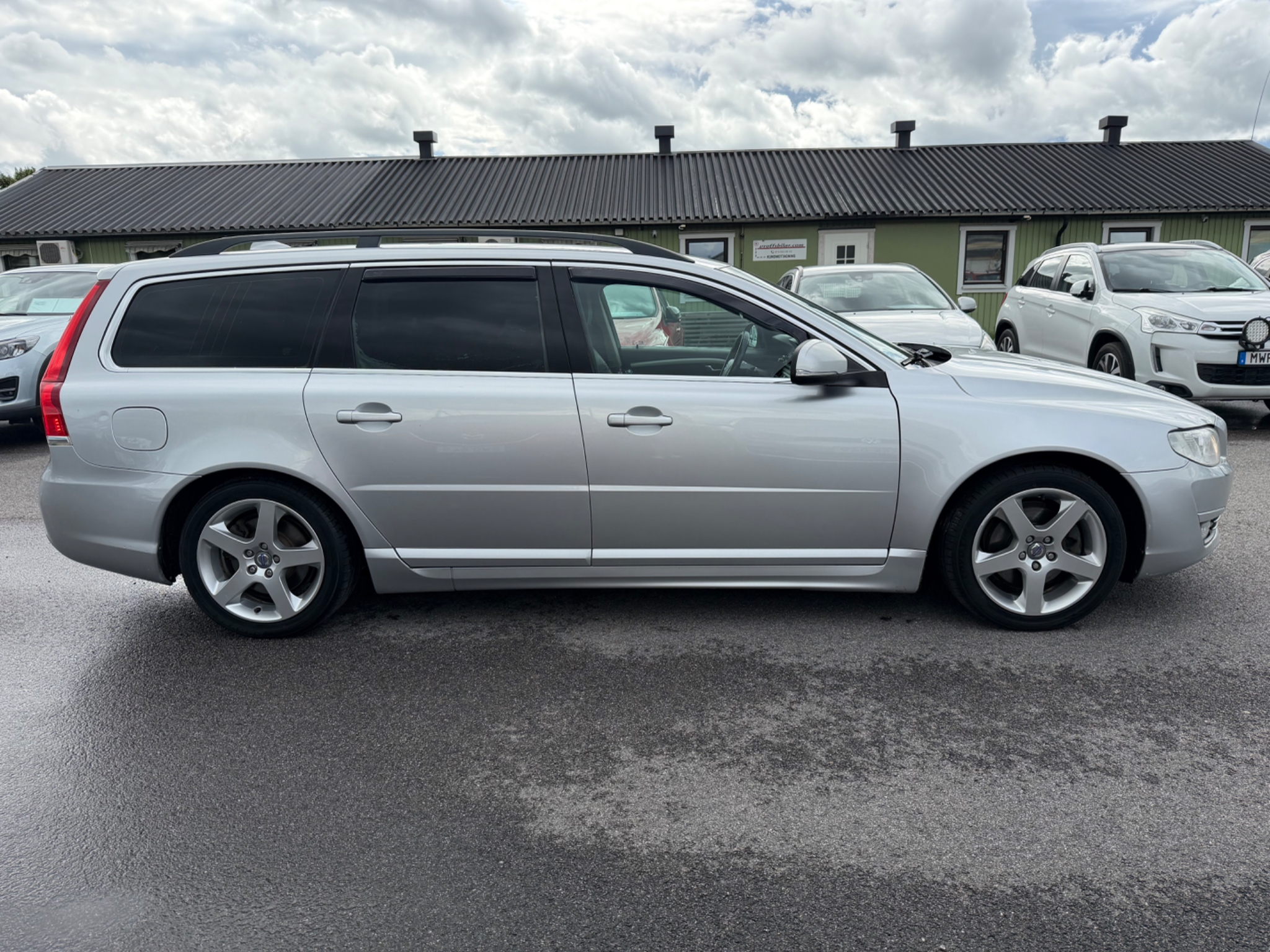 Volvo V70 D2 Momentum Euro 5 2015, bild 6/47