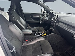 Volvo XC40 Recharge T4 R-Design Drag/360/HuD/SoV-Däck/Rattvärm – bild 10