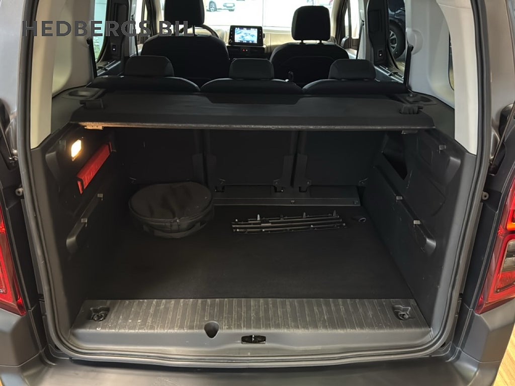 Citroën e-Berlingo 136hk Shine 5 sits 50kwh thumbnail