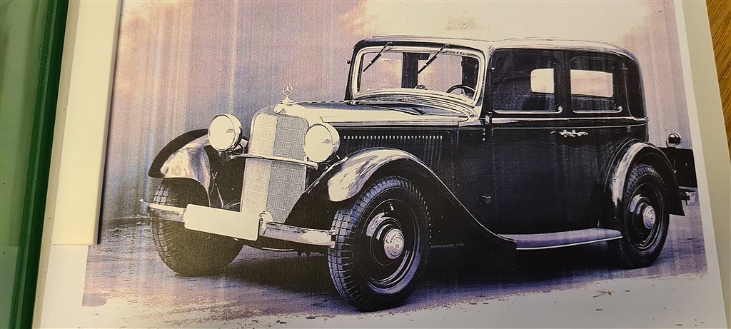 Mercedes-Benz 200 W21 Special