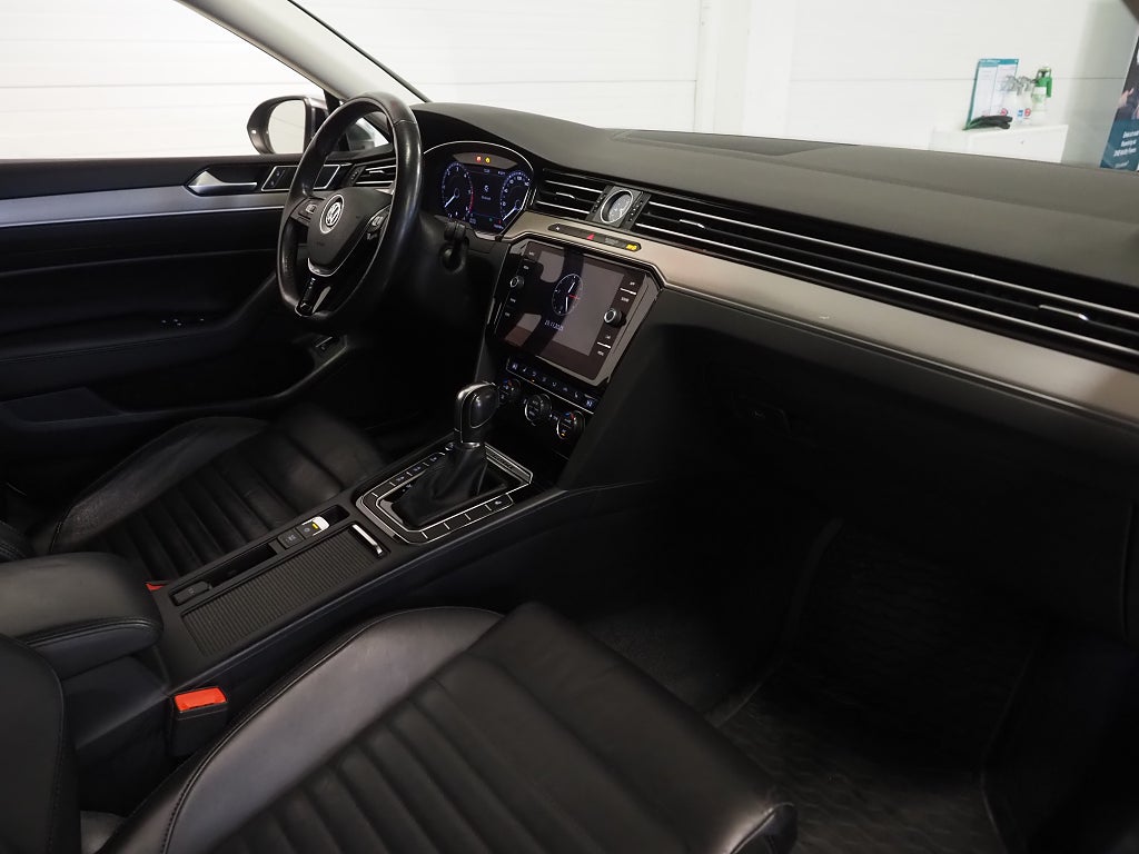 Volkswagen Passat Alltrack TDI 190hk 4M |Drag|D-värm|Cockpit| 2018