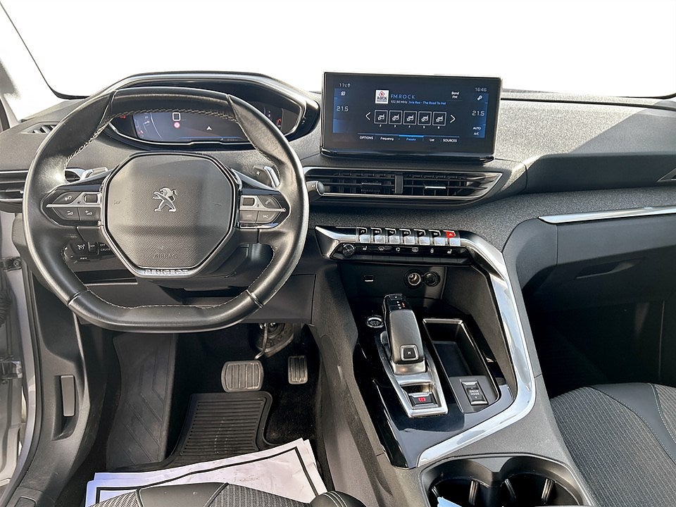 Bild på Peugeot 3008 Allure 1.5 BlueHDi 130hk Aut - NYSERVAD, DRAG