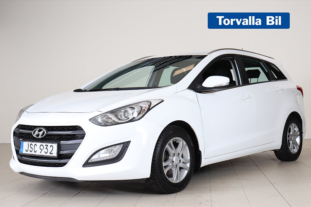 Hyundai i30 Kombi 1.6 GDI Comfort Rattvärme Vinterhjul