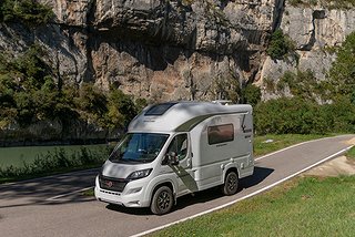 Husbil-halvintegrerad Wingamm Oasis 540 140HK Aut 19 av 20