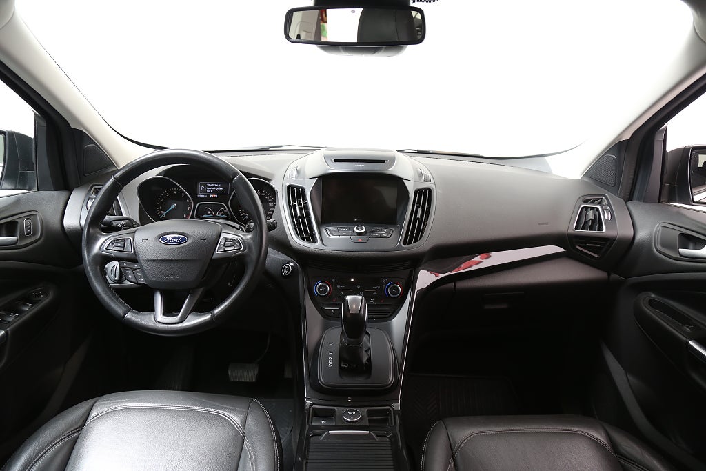 Ford Kuga 1,5 EcoBoost 182hk Titanium AWD Aut Park.värme Drag 2017
