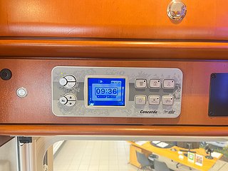 Husbil-integrerad Concorde LINER 1090 M 31 av 33
