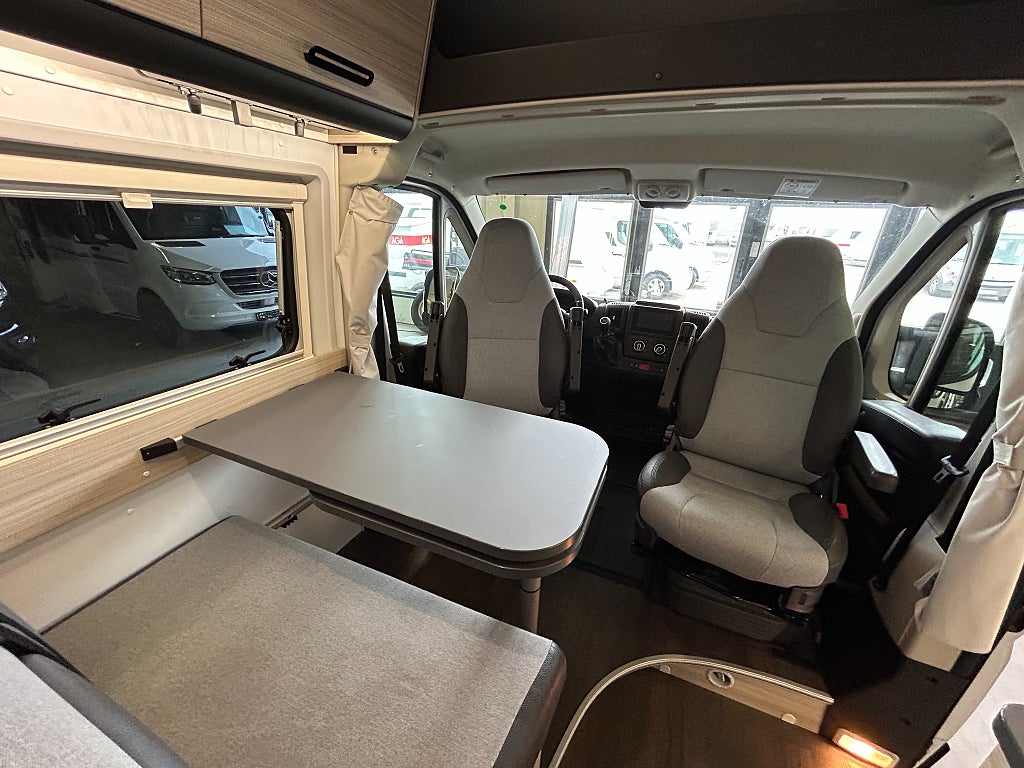 Sun Living V 65 SL / AC / Drag / Inverter / Solcell / LED ljusramp /  - Sun Living