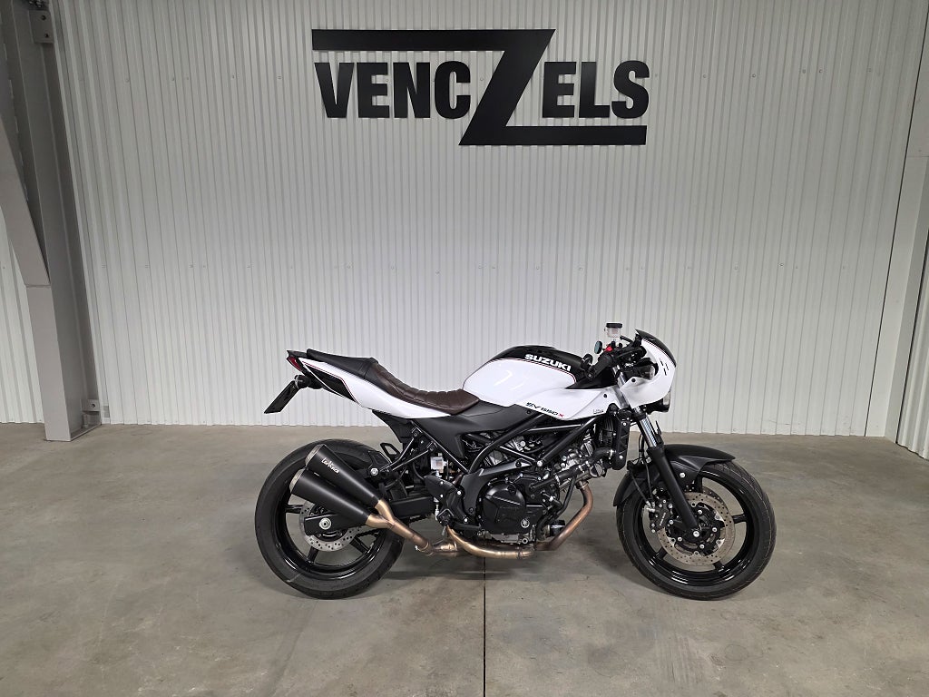 Suzuki SV 650X Endast 430 mil Mycket fin