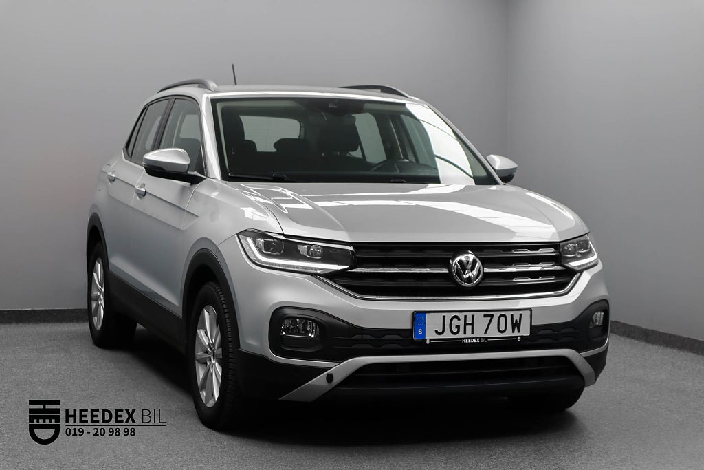 Volkswagen T-CROSS 1.6 TDI EU6 Executive Carplay M-värmare Kamera 1-ägare 