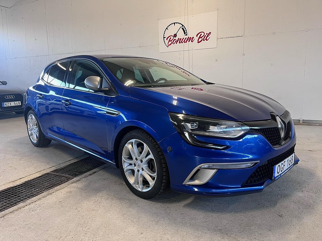 Renault Mégane GT 1.6 TCe EDC GT Euro 6 Nybes I Nyservad