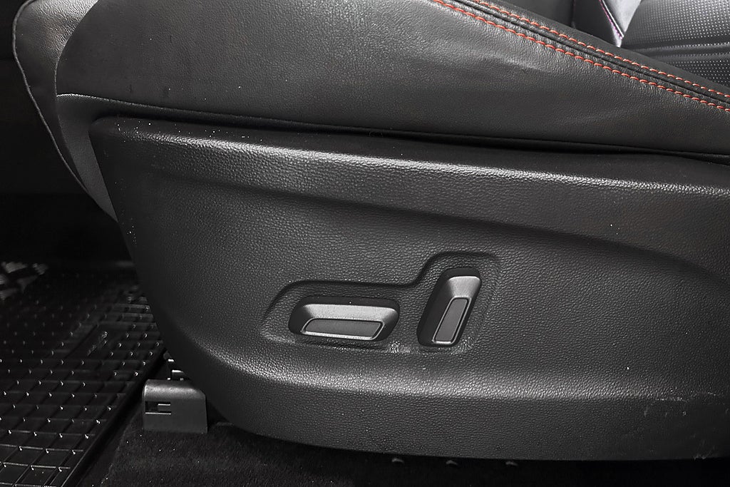 Maxus Euniq 6 2022 - miniatyr 19