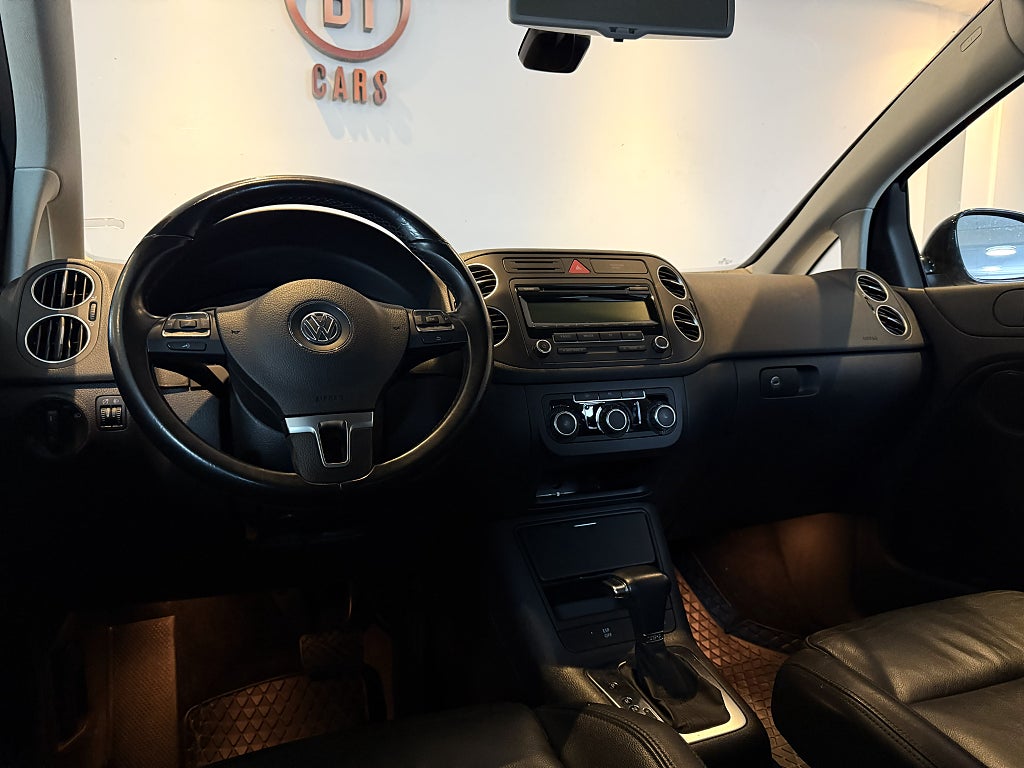 Volkswagen Golf Plus 1.4 TSI MASTERS VÄRMARE P-SENS LÅGMIL DRAGKROK