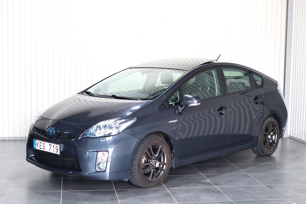 Toyota Prius Hybrid CVT Panorama Glastak Svensksåld