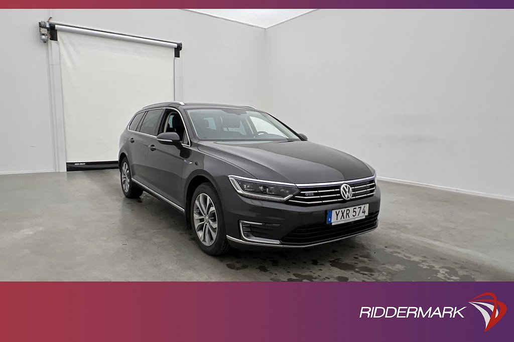 Volkswagen Passat GTE 218hk Executive CarPlay Kamera Drag