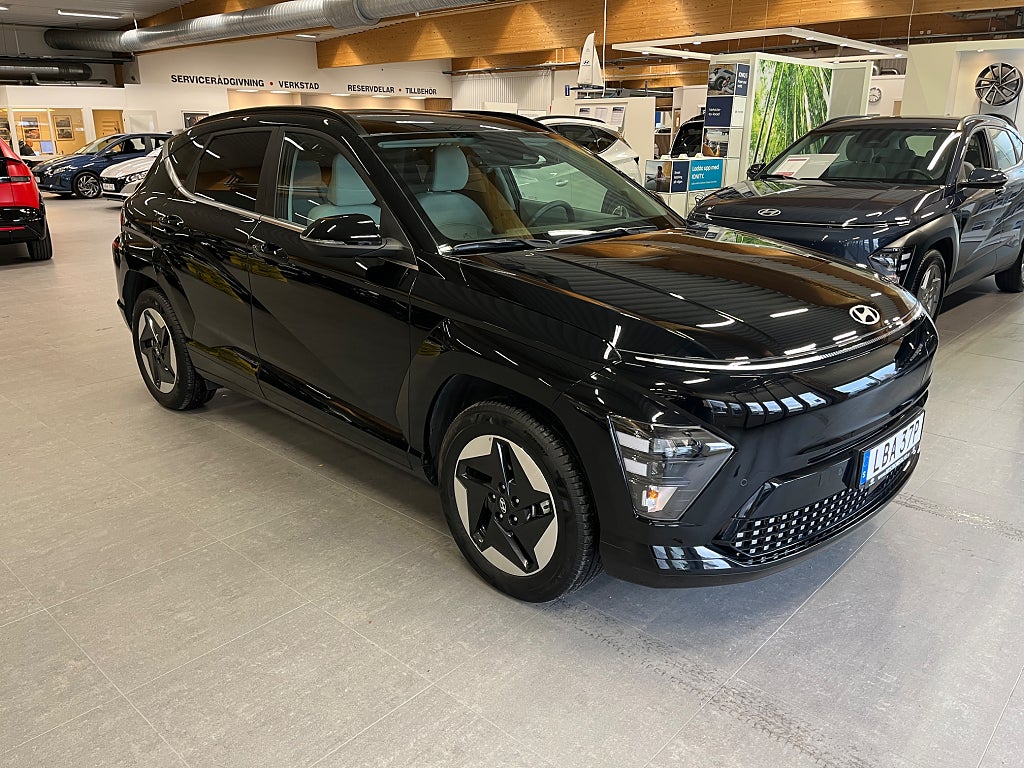 Hyundai Kona Electric 48,4kWh  / Nybilsgaranti / Kamera / Tonade r..