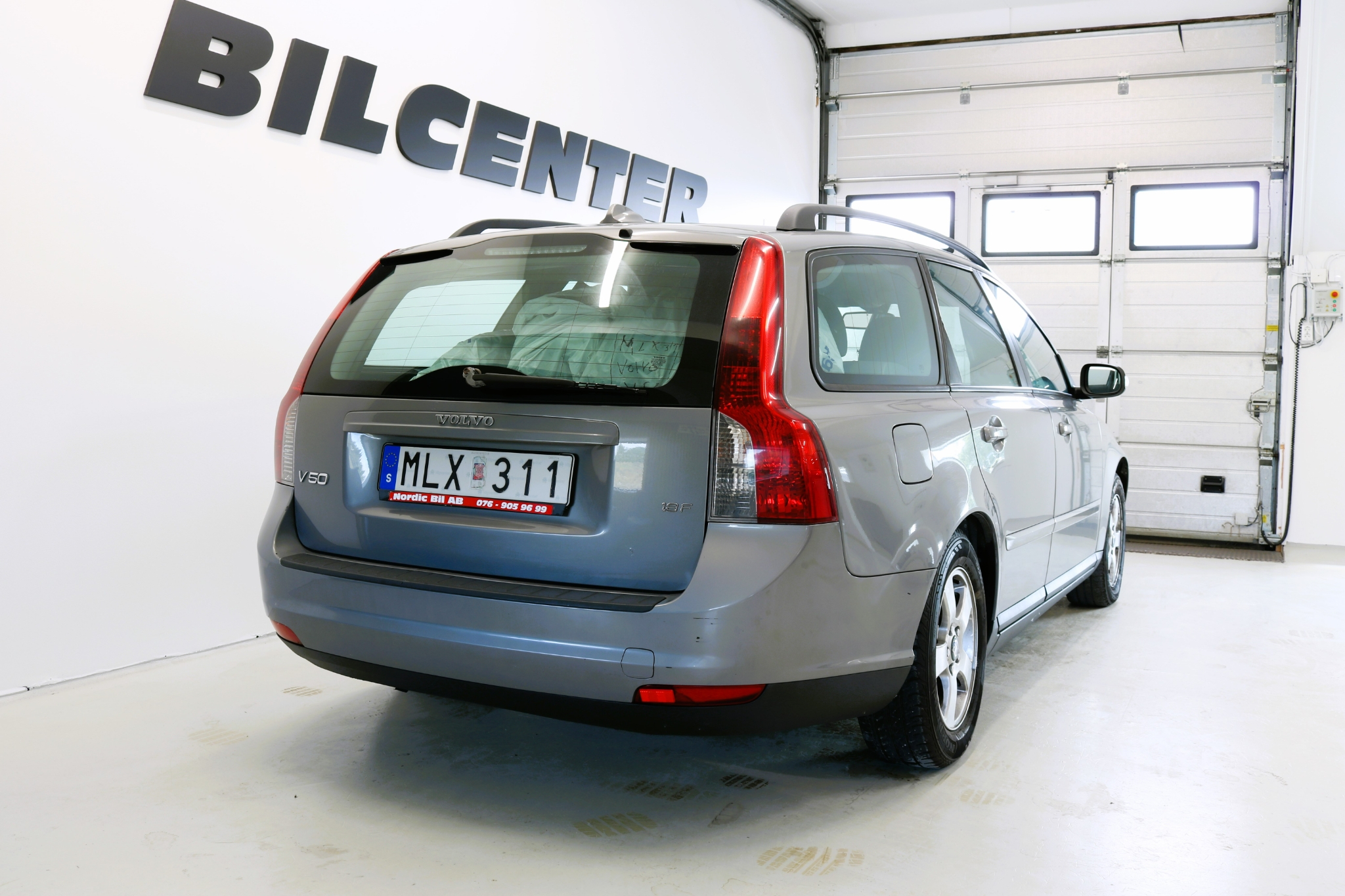 Volvo V50 1.8 Flexifuel Kinetic 125hk 2008, bild 4/37
